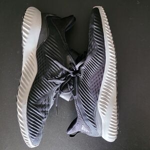 Mens Adidas Alphabounce US 9.5